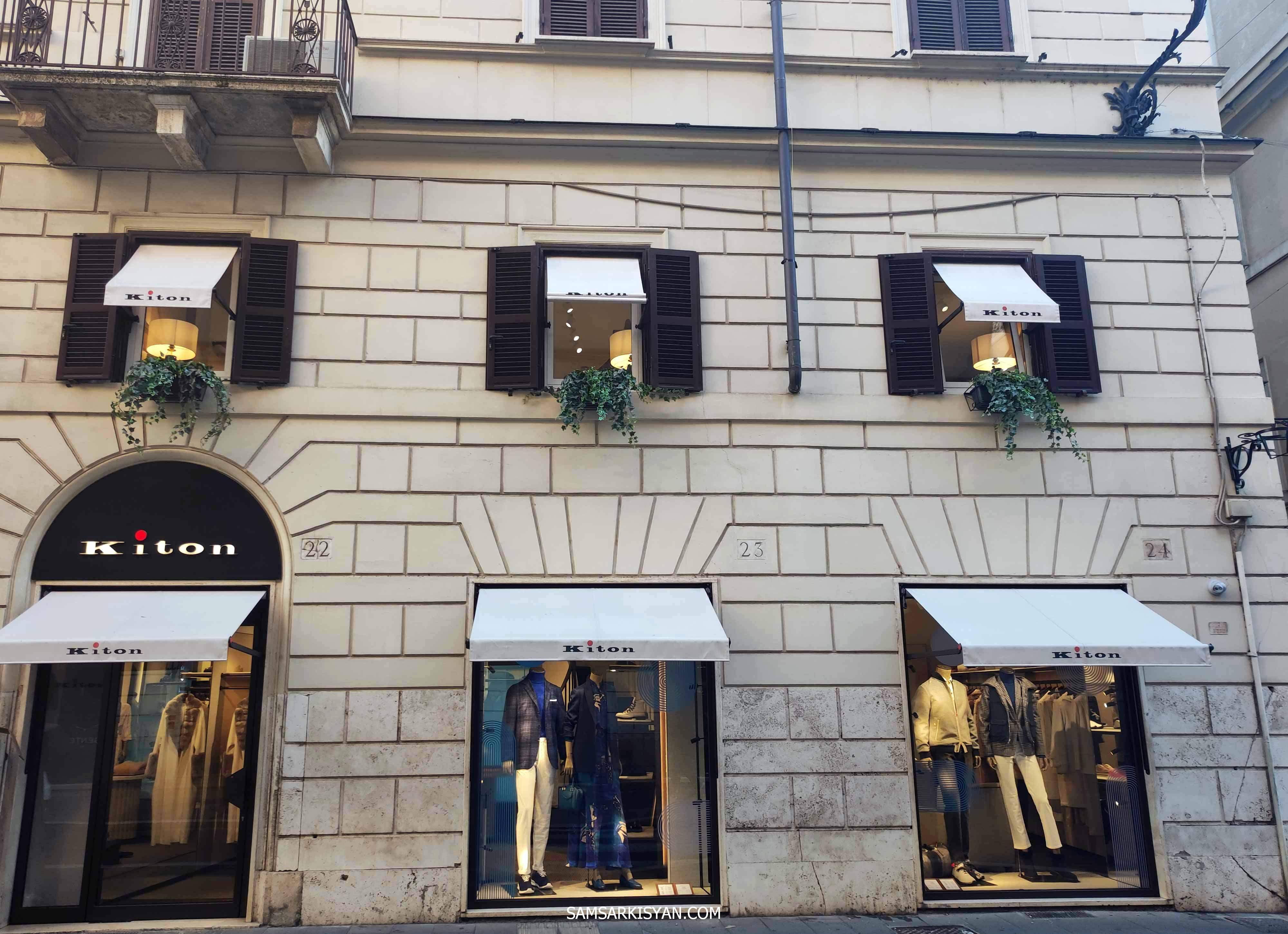Via dei Condotti, Campo Marzio, Rome